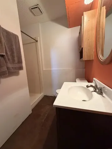 1570 Bowers Street Waterloo IA 50707