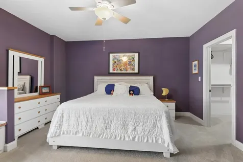 1005 Ashbury Circle Waverly IA 50677