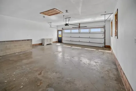 329 Wren Avenue Ackley IA 50601