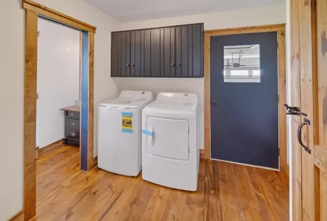 329 Wren Avenue Ackley IA 50601