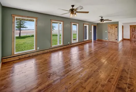 329 Wren Avenue Ackley IA 50601