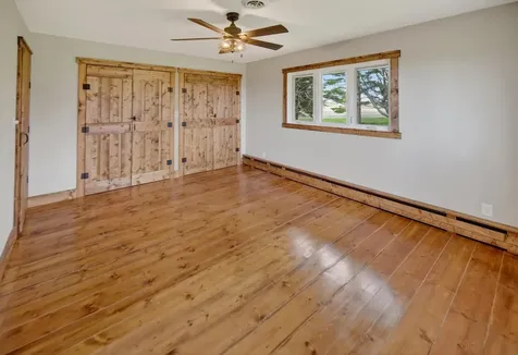 329 Wren Avenue Ackley IA 50601