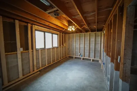329 Wren Avenue Ackley IA 50601