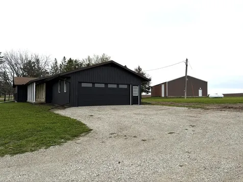 329 Wren Avenue Ackley IA 50601