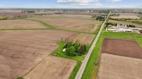5736 Hammond Avenue Waterloo IA 50701
