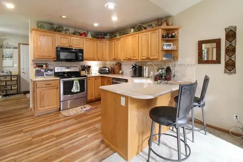 614 West Street Dysart IA 52224