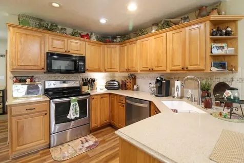 614 West Street Dysart IA 52224