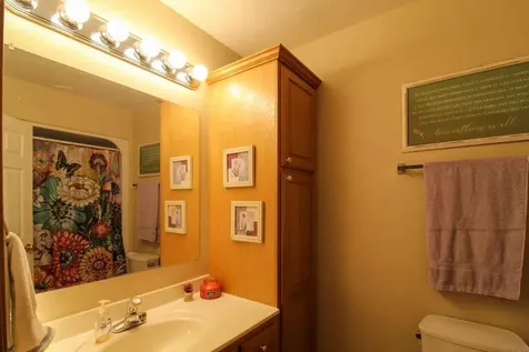 614 West Street Dysart IA 52224