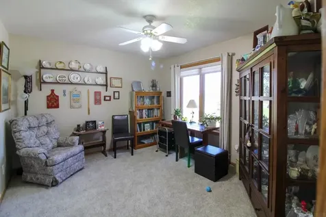614 West Street Dysart IA 52224