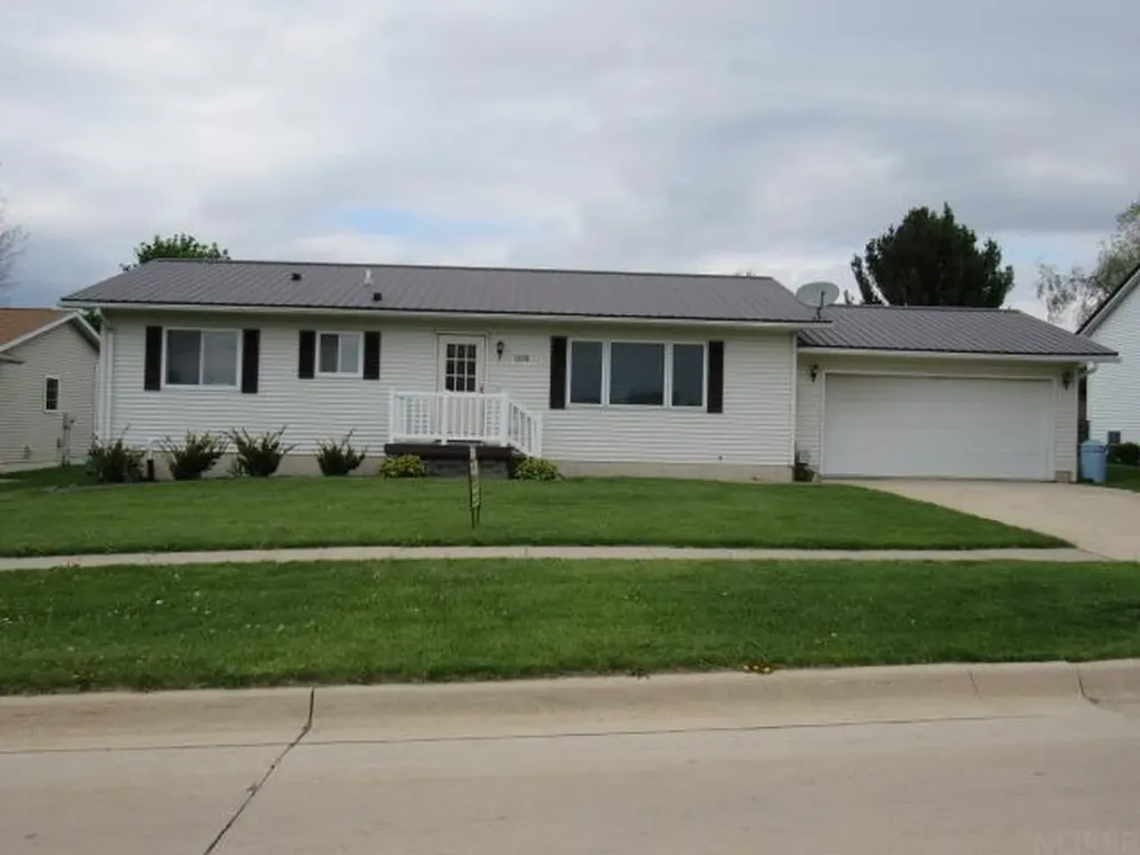 1608 Breca Ridge Drive Anamosa IA 52205