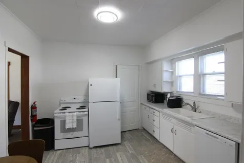 2126-2128 Olive Street Cedar Falls IA 50613