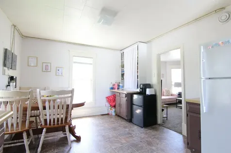 2126-2128 Olive Street Cedar Falls IA 50613