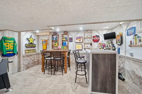 3932 Heritage Drive Cedar Falls IA 50613
