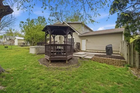 3932 Heritage Drive Cedar Falls IA 50613