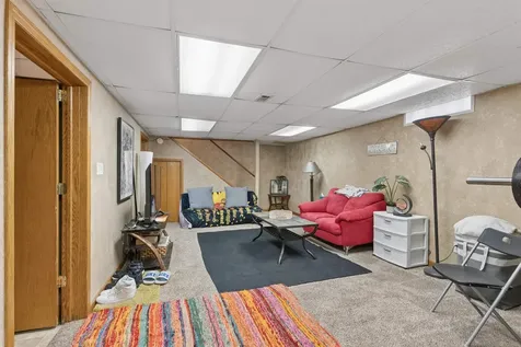 1215 W 1st Street Cedar Falls IA 50613