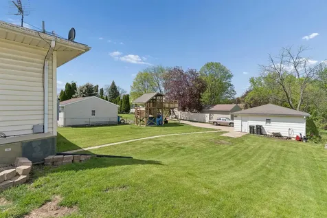 1215 W 1st Street Cedar Falls IA 50613