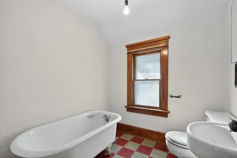 105 Taylor Street Traer IA 50675