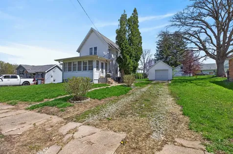 105 Taylor Street Traer IA 50675