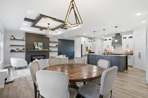 1803 Reese Road Cedar Falls IA 50613