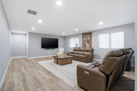 1803 Reese Road Cedar Falls IA 50613