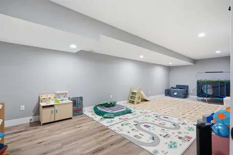 1803 Reese Road Cedar Falls IA 50613