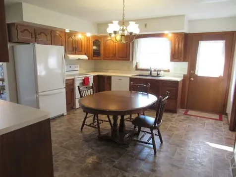 19906 Military Road Monticello IA 52310