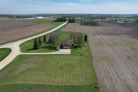19906 Military Road Monticello IA 52310
