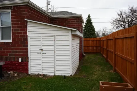 424 7th Street SW Oelwein IA 50662