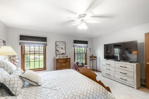 1530 S Kentucky Avenue Mason City IA 50401