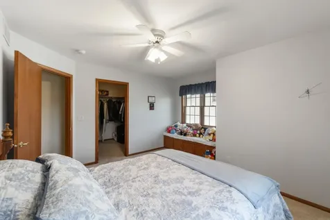 1530 S Kentucky Avenue Mason City IA 50401