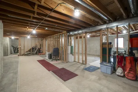 1530 S Kentucky Avenue Mason City IA 50401