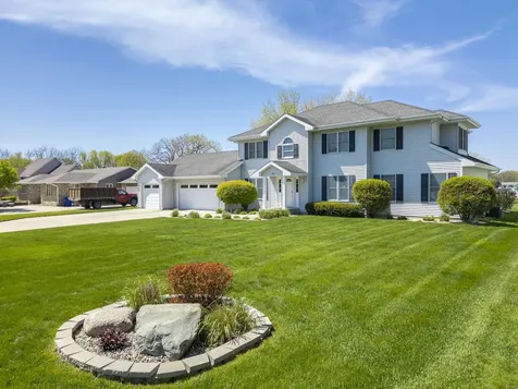 1530 S Kentucky Avenue Mason City IA 50401