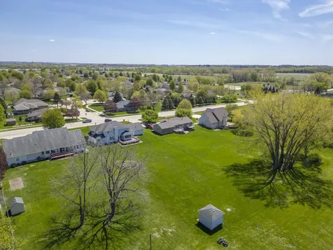 1530 S Kentucky Avenue Mason City IA 50401