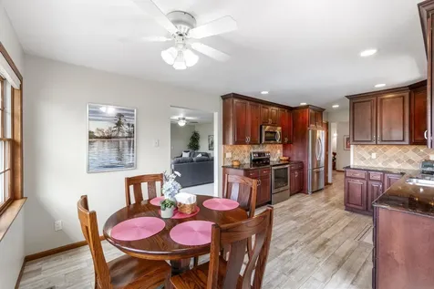 1530 S Kentucky Avenue Mason City IA 50401