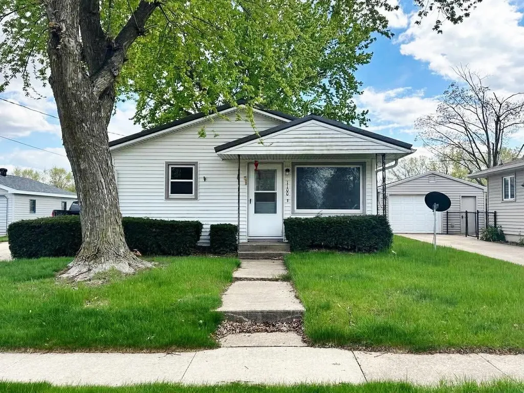 1100 18th Avenue Charles City IA 50616