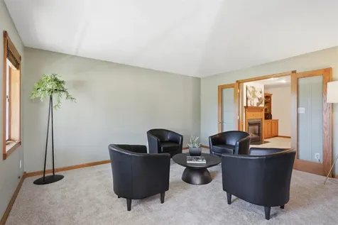 219 Cordoba Avenue Cedar Falls IA 50613
