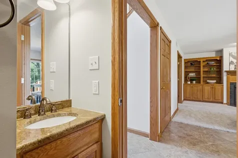 219 Cordoba Avenue Cedar Falls IA 50613