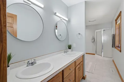 219 Cordoba Avenue Cedar Falls IA 50613