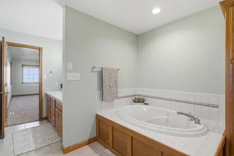 219 Cordoba Avenue Cedar Falls IA 50613