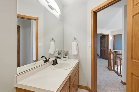 219 Cordoba Avenue Cedar Falls IA 50613