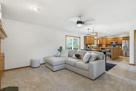 219 Cordoba Avenue Cedar Falls IA 50613