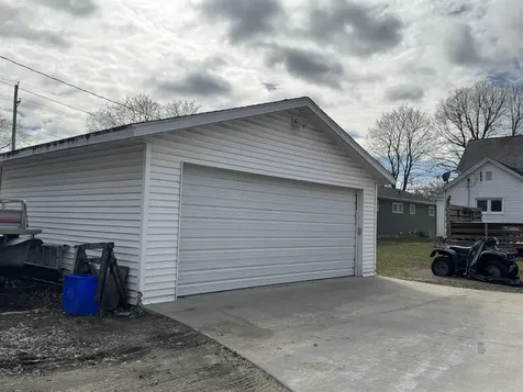 706 Allison Charles City IA 50616