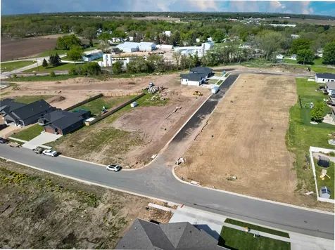 18 Lot Package Janesville IA 50647