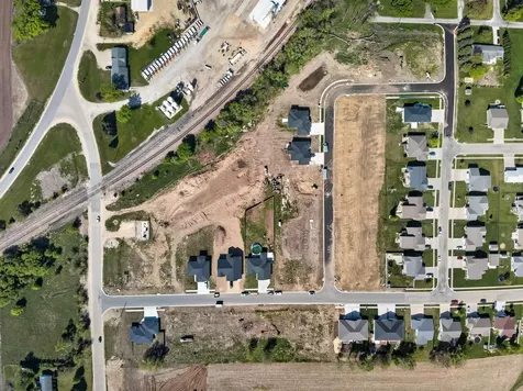 18 Lot Package Janesville IA 50647