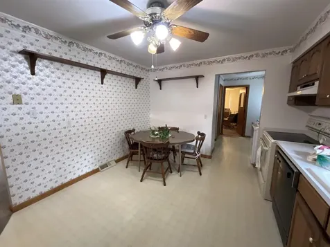 214 Auburn Street West Union IA 52175