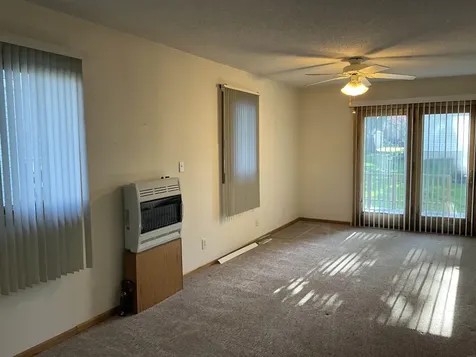 214 Auburn Street West Union IA 52175