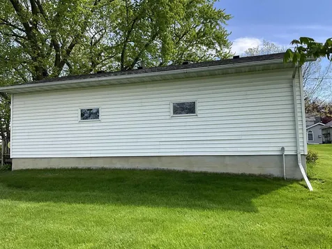 214 Auburn Street West Union IA 52175