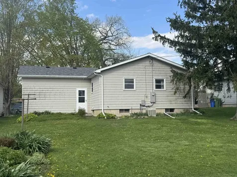 1908 Owen Street Charles City IA 50616