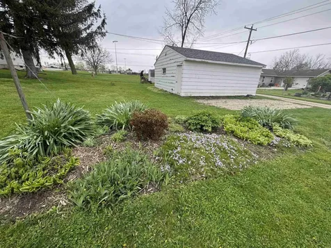 1908 Owen Street Charles City IA 50616
