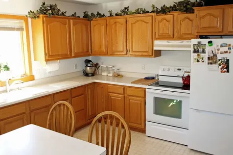 2229 Larrabee Avenue Waverly IA 50677